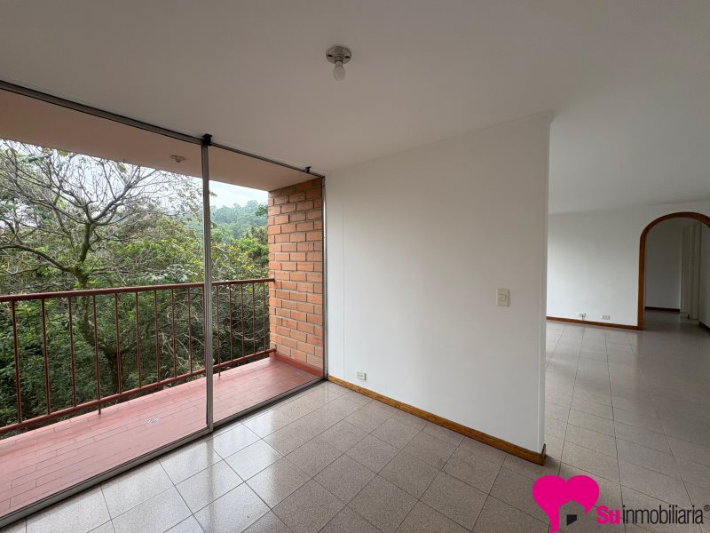 Apartamento Foto 1