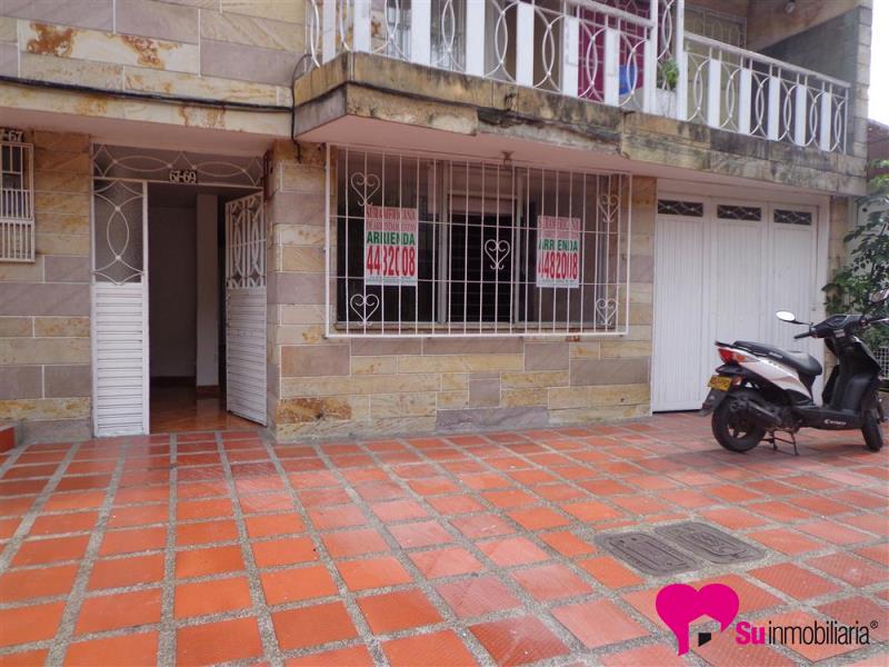 Casa-local en Arriendo en Medellín - 2107 Suramericana de arrendamientos