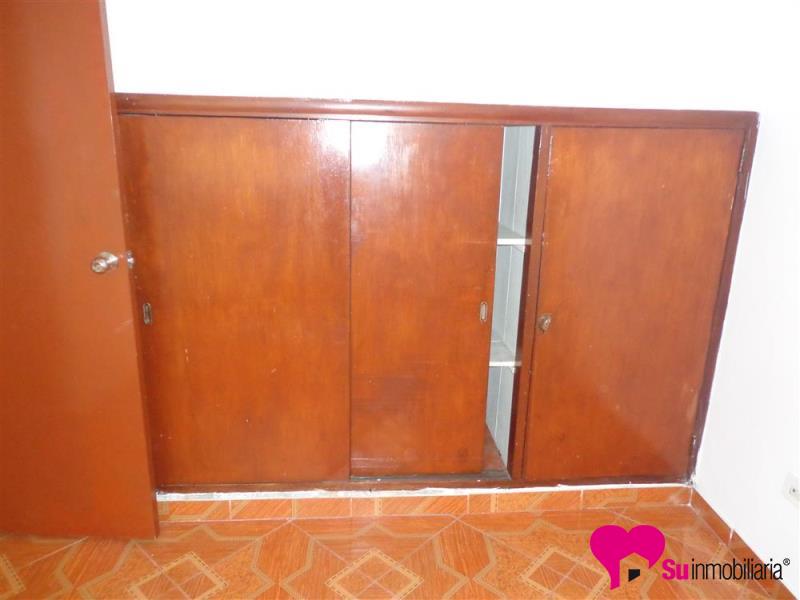 Casa-local Foto 1