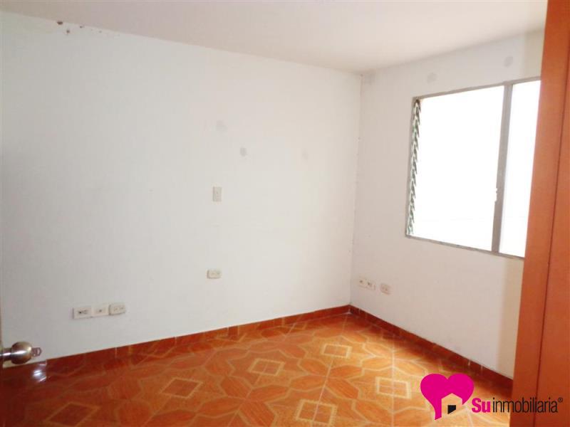 Casa-local Foto 1
