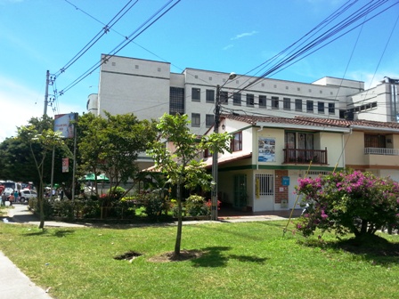 Casa-local en Arriendo en RIONEGRO - 4558 Suramericana de arrendamientos