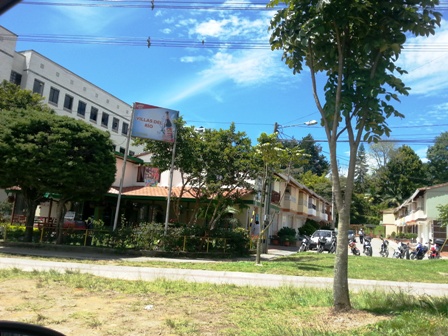 Casa-local Foto 1