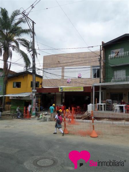 Local en Arriendo en Medellín - 7553 Suramericana de arrendamientos