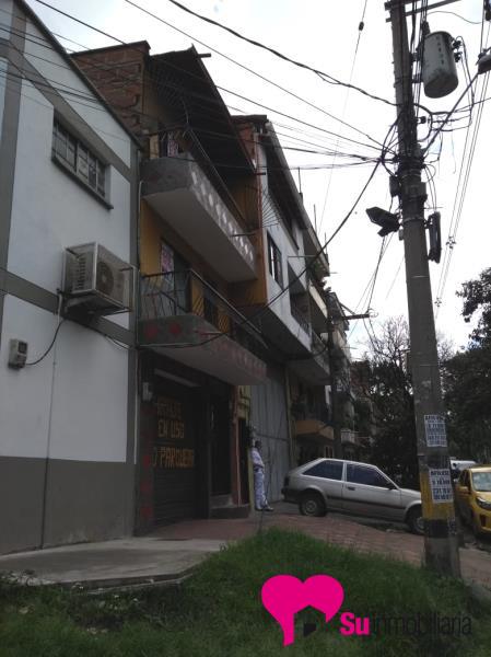 Casa-local Foto 1