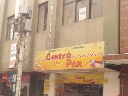 Oficina-Consultorio en Arriendo en Medellín - 2230 Suramericana de arrendamientos