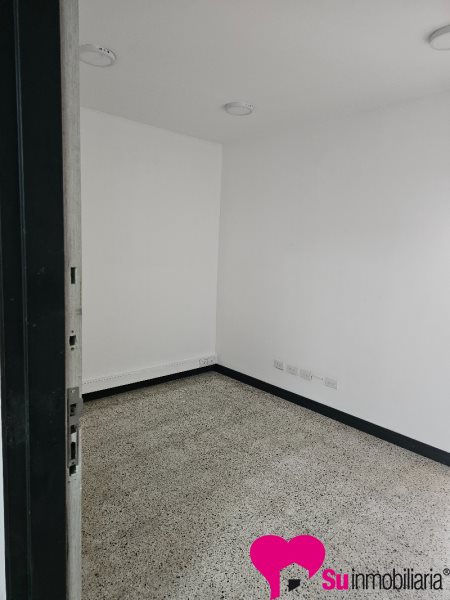 Oficina-Consultorio Foto 1