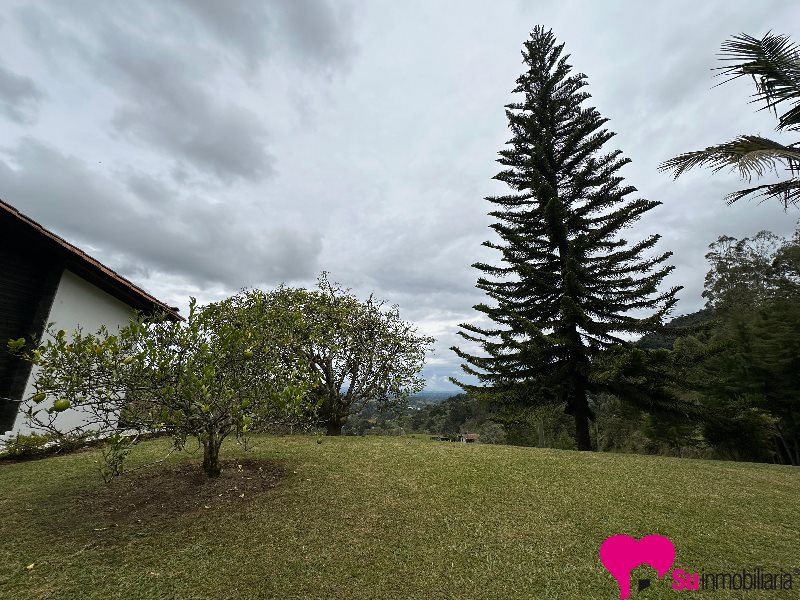 Finca Foto 1