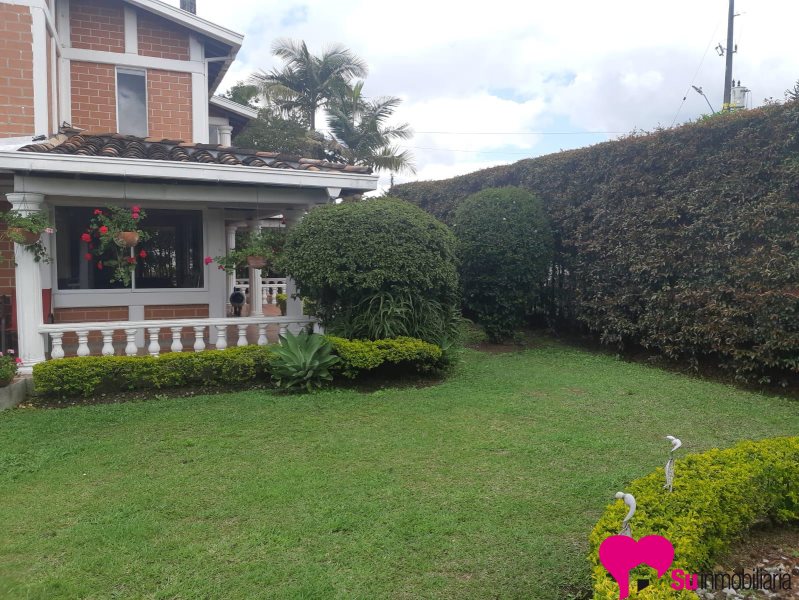 Casa-Finca en Arriendo en LA CEJA - 10948 Suramericana de arrendamientos