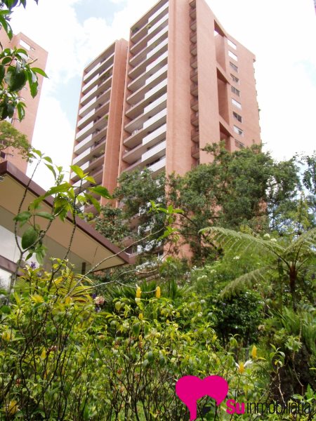 Apartaestudio en Arriendo en Medellín - 11275 Suramericana de arrendamientos