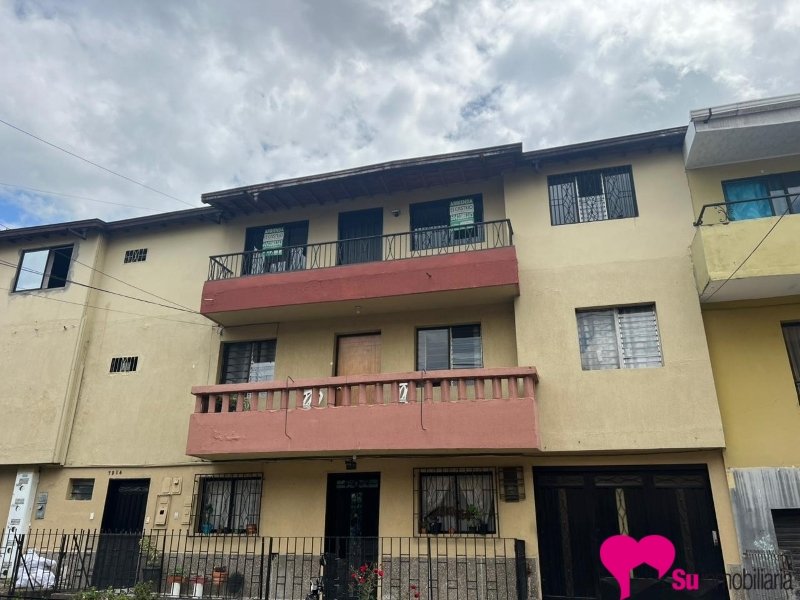 Casa en Arriendo en Medellín - 11403 Suramericana de arrendamientos
