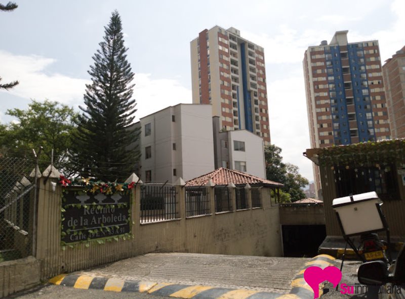 Apartamento en Arriendo en Medellín - 1318 Suramericana de arrendamientos