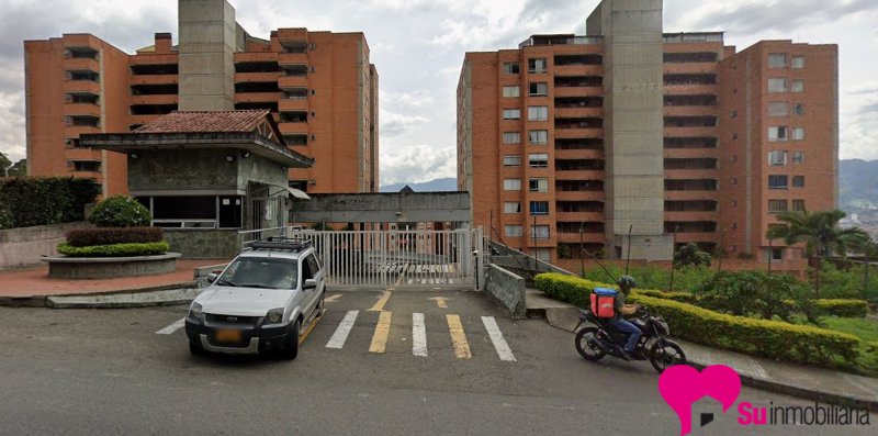 Apartamento en Arriendo en Medellín - 7433 Suramericana de arrendamientos
