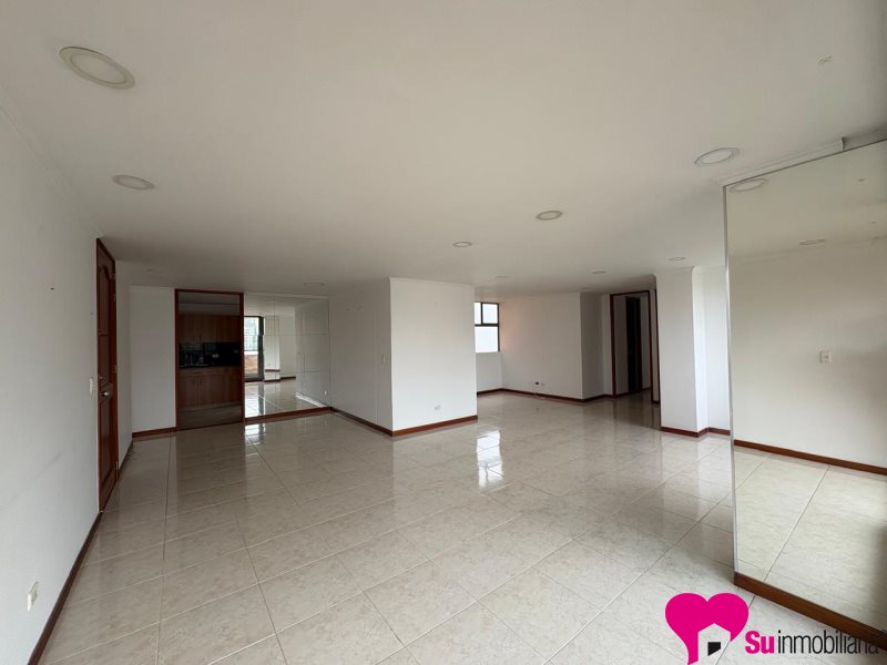 Apartamento Foto 1
