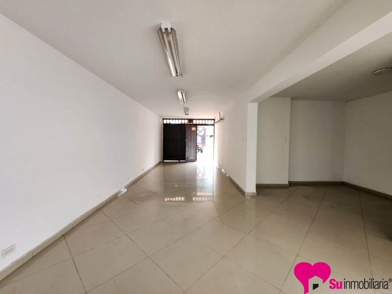 Casa-local Foto 1