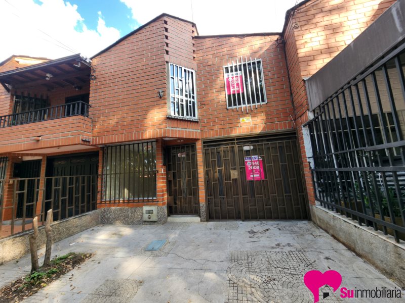 Casa en Arriendo en Medellín - 6485 Suramericana de arrendamientos