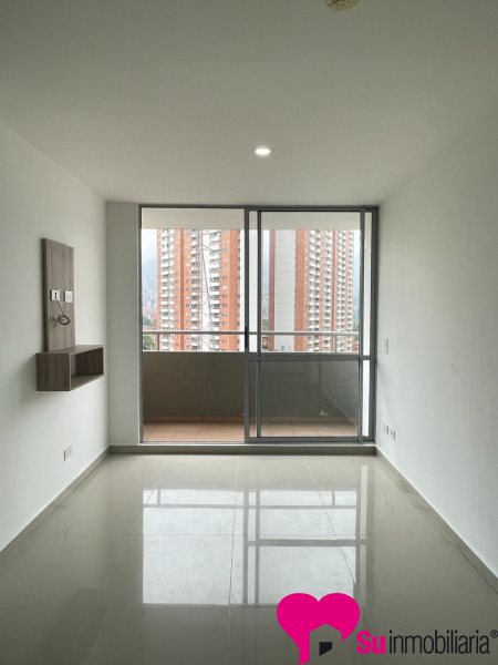 Apartamento en Arriendo en Itagüí - 10944 Suramericana de arrendamientos