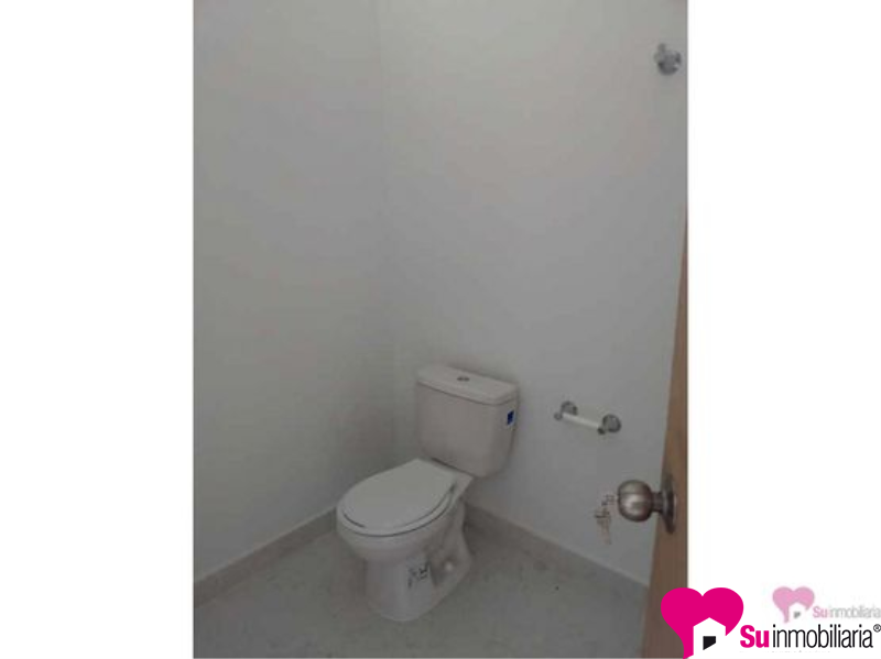 Local en Arriendo en RIONEGRO - 9993 Suramericana de arrendamientos