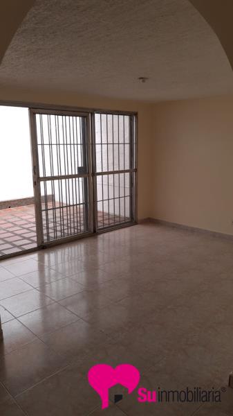 Casa-Local Foto 1