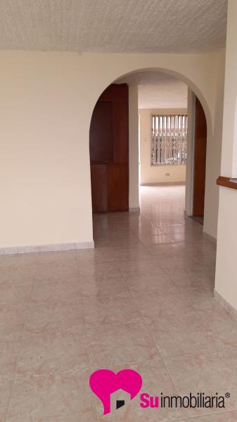 Casa-Local Foto 1