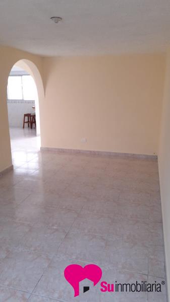 Casa-Local Foto 1