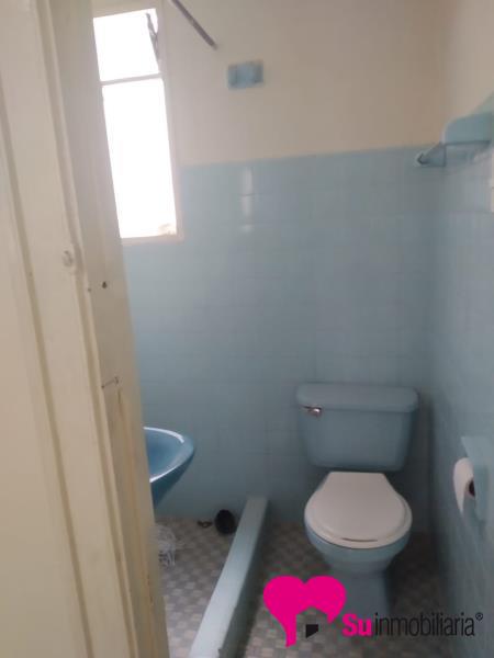 Casa-local Foto 1